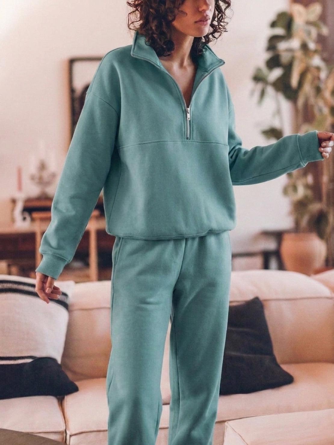 First Class Cotton-Blend Set