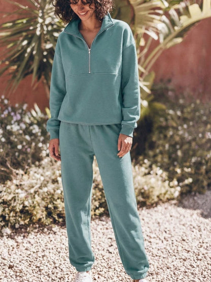 First Class Cotton-Blend Set