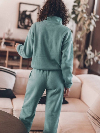 First Class Cotton-Blend Set