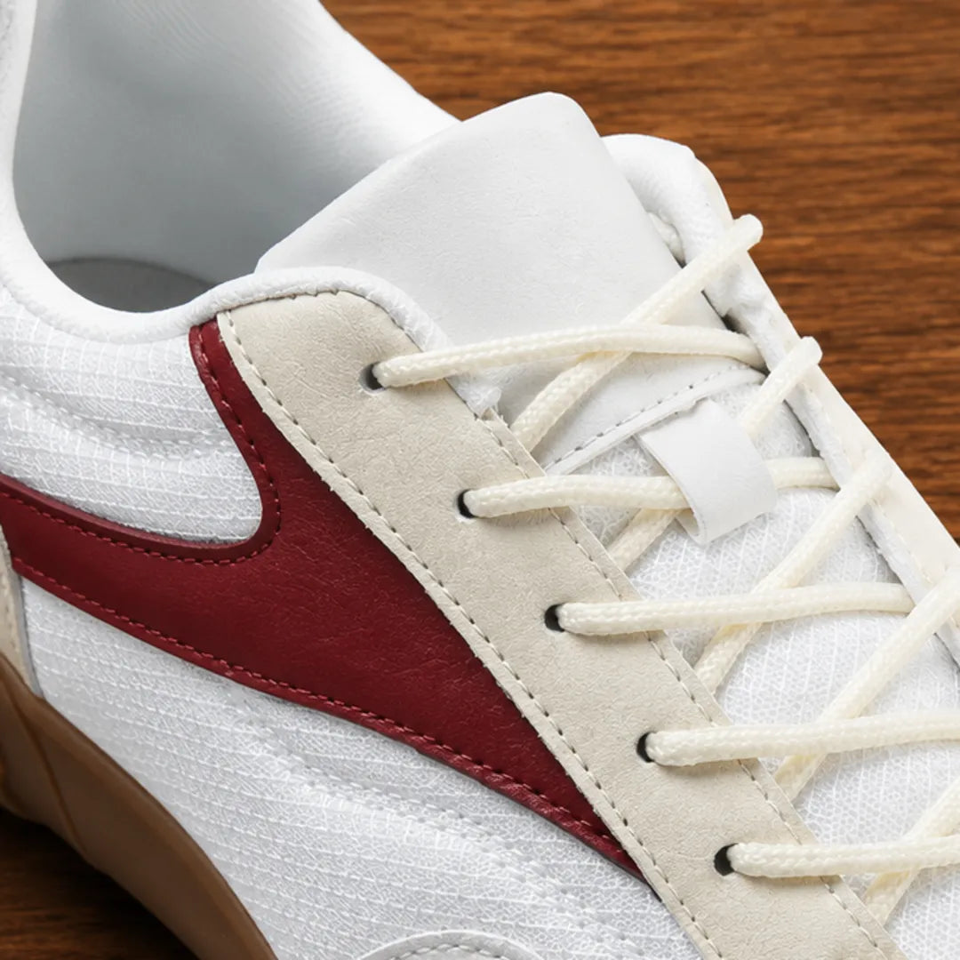 Low-Cut Casual Sneakers